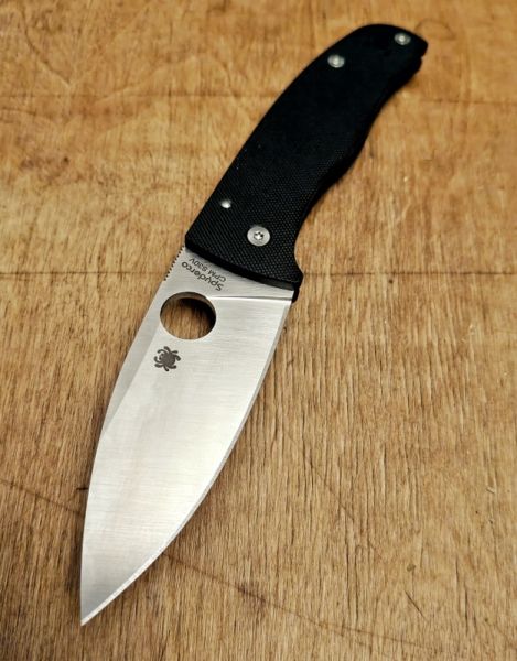 Nóż składany Spyderco Bodacious Black G10, Satin CPM S30V by Sal Glesser (C263GP)