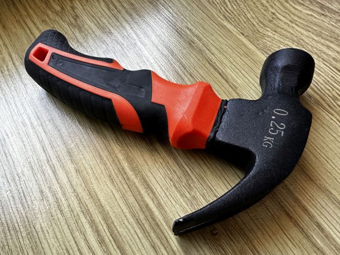 Młotek Martinez Albainox Black-Orange 160mm (32491)