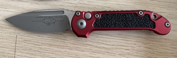 Nóż automatyczny Microtech LUDT Gen III S/E Merlot Aluminium, Stonewashed M390MK by Tony Marfione (1135-10MR)