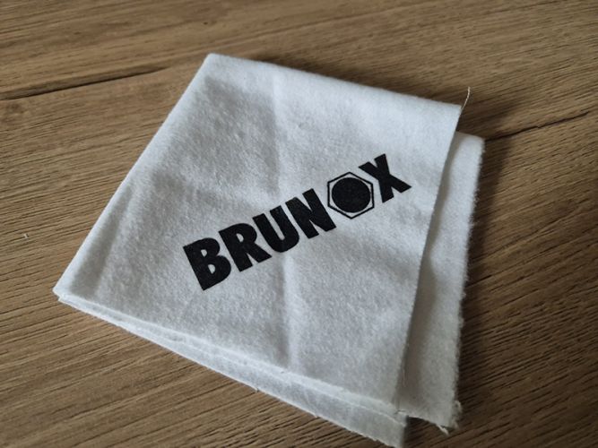 Ściereczka flanelowa Brunox 250x250mm (CZYŚCIWO FLANEL)