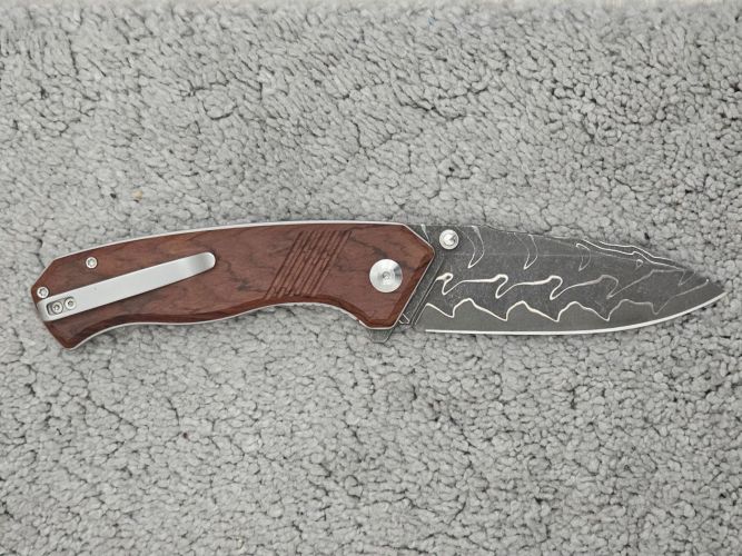 Nóż składany Civivi Placoid Guibourtia Wood, Damascus (C23079-DS1)