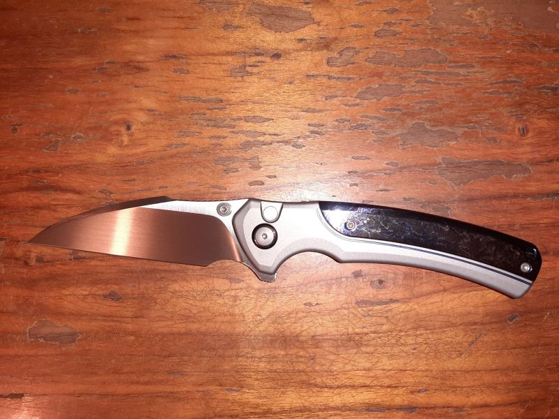 Nóż składany WE Knife Ziffius LE No 163/310 Gray Titanium/Flamed, Hand Rubbed Satin CPM 20CV (WE22024D-4)