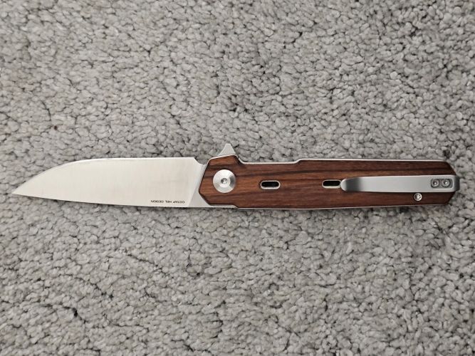 Nóż składany Civivi Navo Guibourtia Wood, Satin Nitro-V by Ostap Hel (C25015B-1)