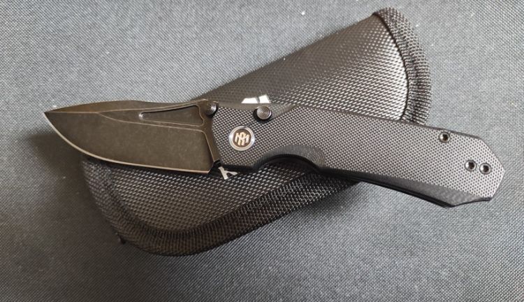 Nóż składany Remette Rhino Black G10, Black Stonewashed Titanium D2 (RNDG1)