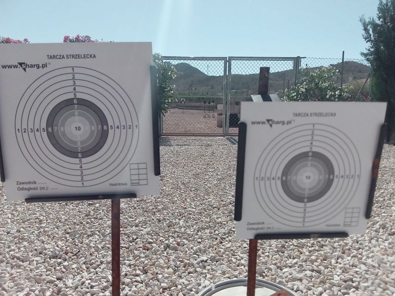 Peter, Hondon De Los Frailes