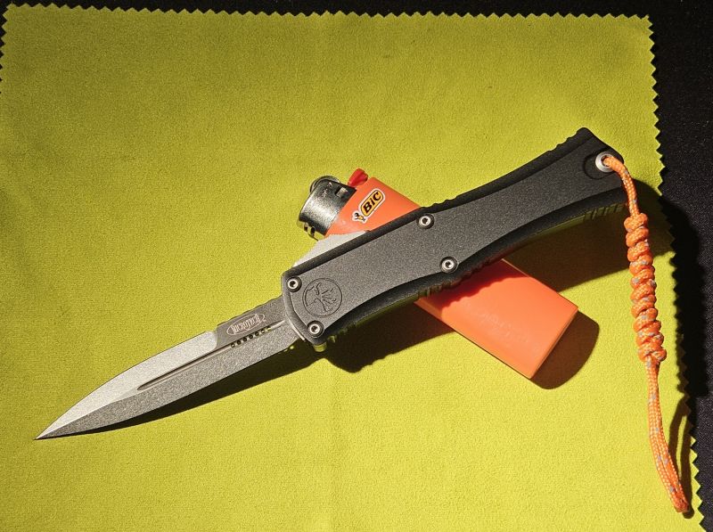 Microtech Hera II Mini Bayonet OTF Knife Black Aluminium, Stonewashed M390MK by Tony and Sean Marfione (1701M-10)