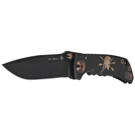 Spartan Blades Harsey Folder ''Gold Logo'' Titanium, Black PVD MagnaCut