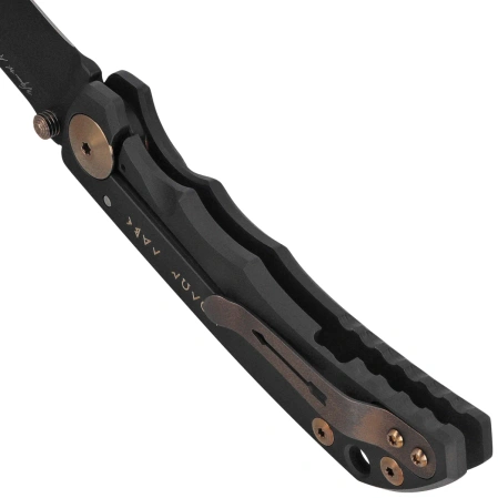 Spartan Blades Harsey Folder ''Gold Logo'' Titanium, Black PVD MagnaCut