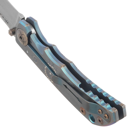 Nóż składany Spartan Blades Harsey Folder Special Edition Plague Doctor Green Titanium, Bronze HW, Satin MagnaCut by William W. Harsey Jr. (SF5DOCTOR)