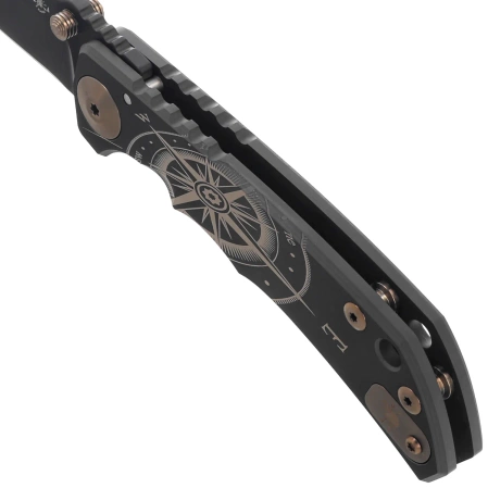 Nóż składany Spartan Blades Harsey Folder Special Edition Golden Compass Black Titanium, Bronze HW, Black MagnaCut by William W. Harsey Jr. (SF5GOLDENCOMPASS)