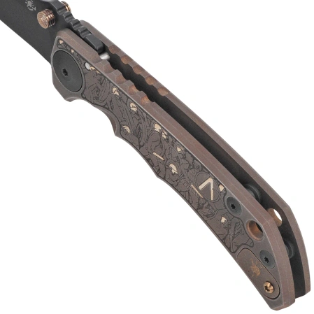 Spartan Blades Harsey Folder ''Spartan Battle'' Titanium, Black PVD MagnaCut